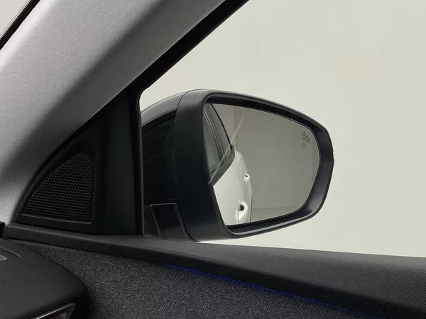 Peugeot 3008 1.5HDi 96kW ALLURE AUT CZ - foto 28