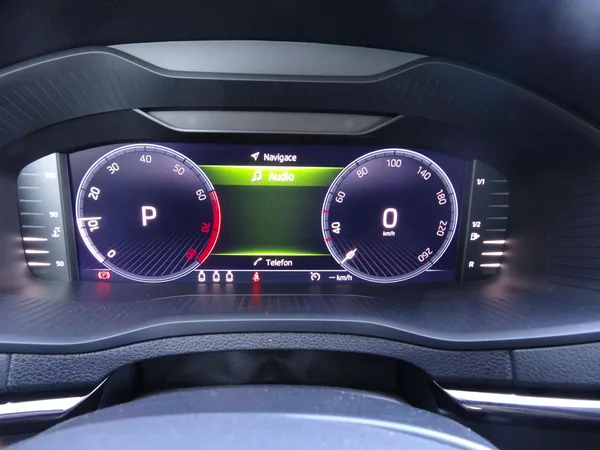 Škoda Karoq 1.5TSi DSG taž.zař. Style plus - foto 12