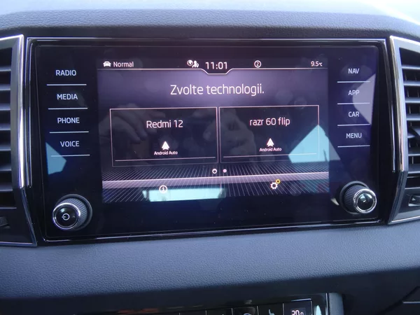 Škoda Karoq 1.5TSi DSG taž.zař. Style plus - foto 15