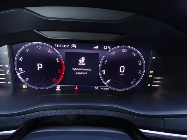 Škoda Karoq 1.5TSi DSG taž.zař. Style plus - foto 18