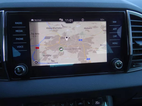 Škoda Karoq 1.5TSi DSG taž.zař. Style plus - foto 19