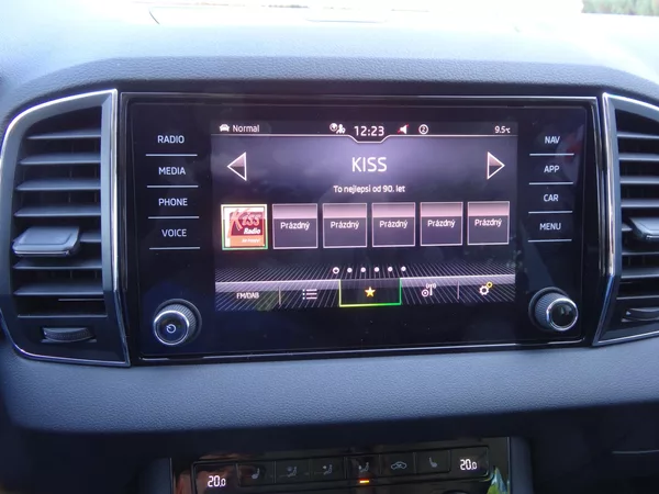 Škoda Karoq 1.5TSi DSG taž.zař. Style plus - foto 43