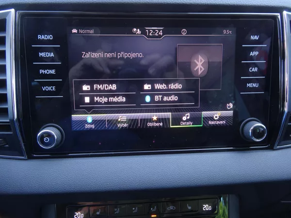 Škoda Karoq 1.5TSi DSG taž.zař. Style plus - foto 50