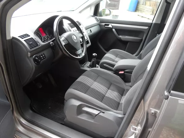 Volkswagen Touran 1.4TSi Style - foto 2