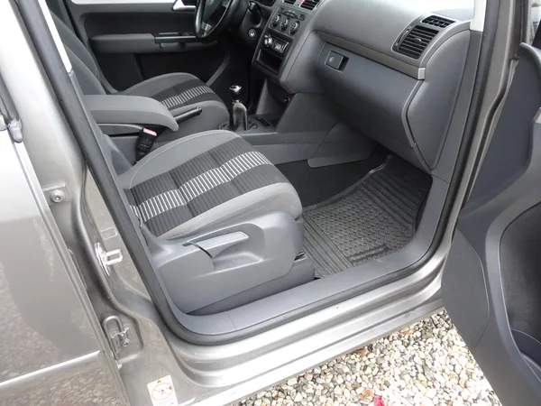 Volkswagen Touran 1.4TSi Style - foto 4