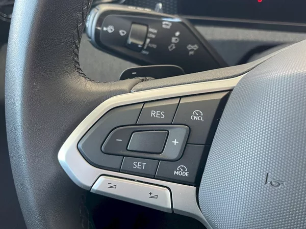 Volkswagen Tiguan 1,5 eTSI 96 kW mHEV DSG - foto 8