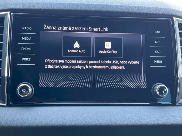 Škoda Karoq 1.5 TSI 110 kW Top Selection - foto 17