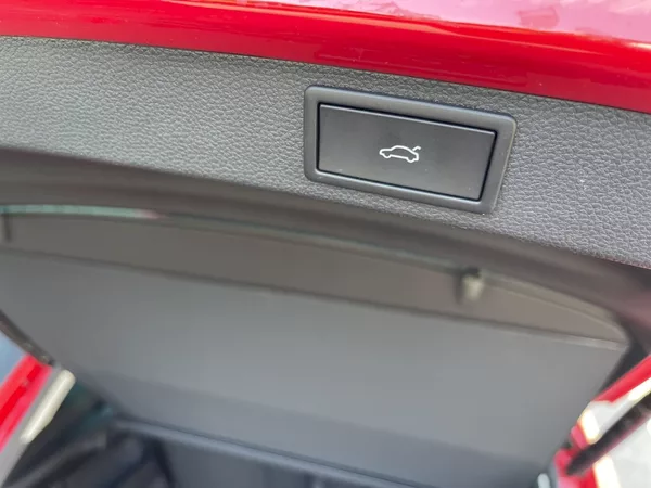 Škoda Karoq 1.5 TSI 110 kW Top Selection - foto 30