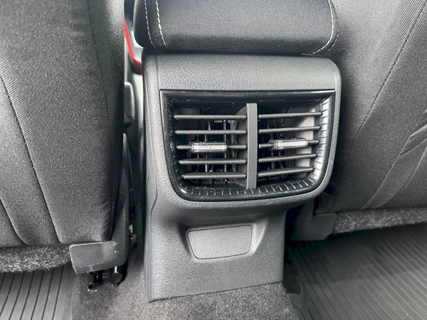 Škoda Fabia 1.0 TSI 81kW Monte Carlo - foto 24