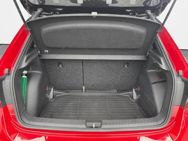 Škoda Fabia 1.0 TSI 81kW Monte Carlo - foto 29