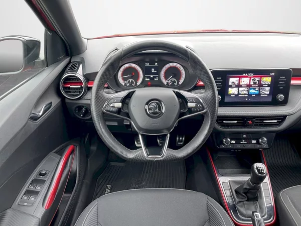 Škoda Fabia 1.0 TSI 81kW Monte Carlo - foto 6