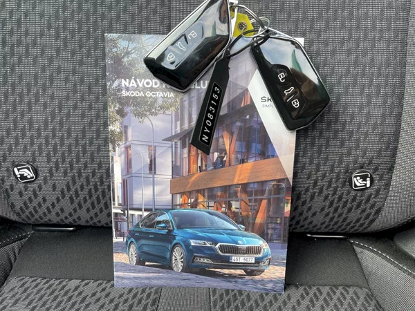 Škoda Octavia 1.5 TSI e-TEC 110kW DSG Style - foto 33