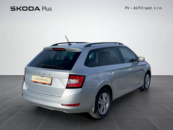 Škoda Fabia 1.0 TSI 70kW Ambition Plus - foto 2