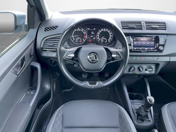 Škoda Fabia 1.0 TSI 70kW Ambition Plus - foto 6