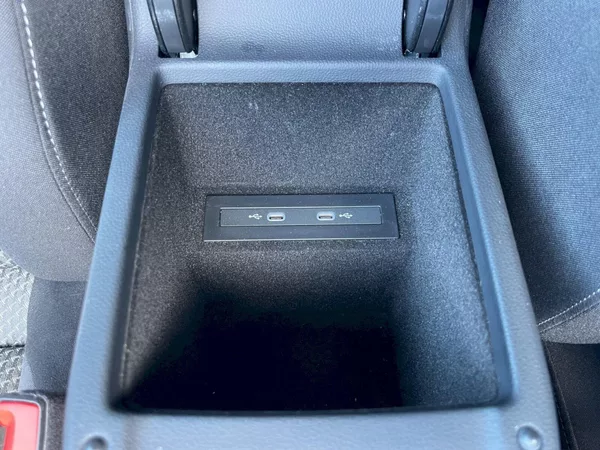 Volkswagen Passat 2.0 TDI 110 kW DSG ConceptLine - foto 12
