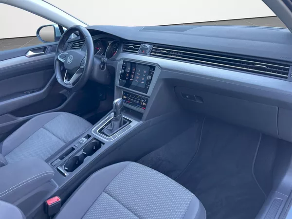 Volkswagen Passat 2.0 TDI 110 kW DSG ConceptLine - foto 21