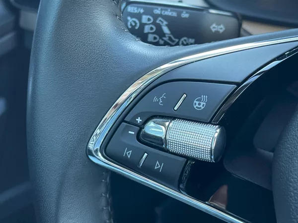 Škoda Kamiq 1.0 TSI 81 kW Style Plus - foto 8