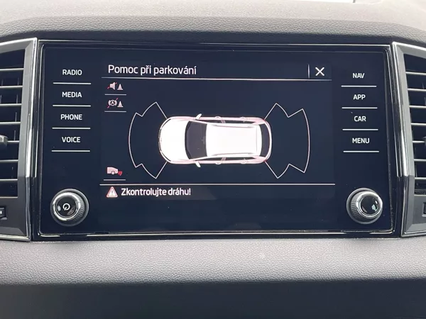 Škoda Karoq 1.5 TSI 110 kW Style Plus - foto 17