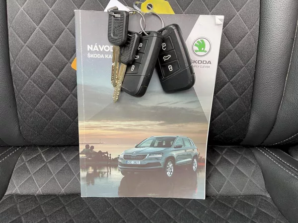 Škoda Karoq 1.5 TSI 110 kW Style Plus - foto 34