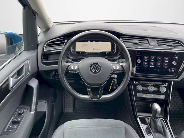 Volkswagen Touran 1.5 TSI 110 kW DSG Highline - foto 6