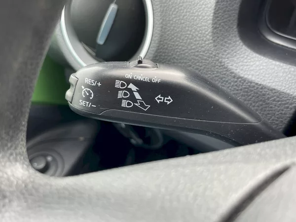 Škoda Citigo 1.0 MPI 55 kW Elegance Plus - foto 8