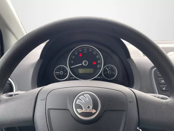 Škoda Citigo 1.0 MPI 55 kW Elegance Plus - foto 9