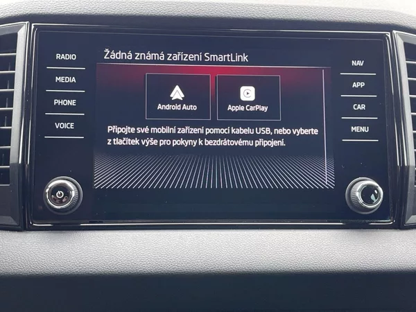 Škoda Karoq 1.5 TSI 110 kW DSG SportLine - foto 19