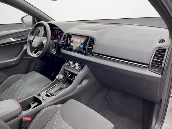 Škoda Karoq 1.5 TSI 110 kW DSG SportLine - foto 23