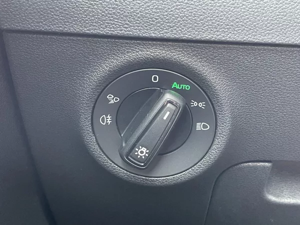 Škoda Karoq 1.5 TSI 110 kW DSG SportLine - foto 7