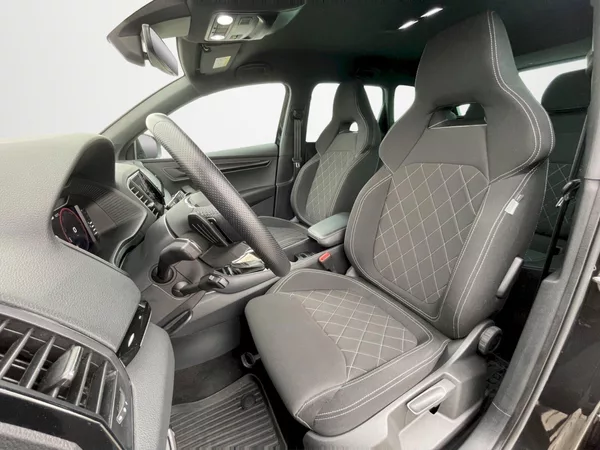 Škoda Karoq 2.0 TDI 110kW SportLine Exclus - foto 25