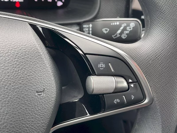 Škoda Scala 1.0 TSI 85kW Selection - foto 10