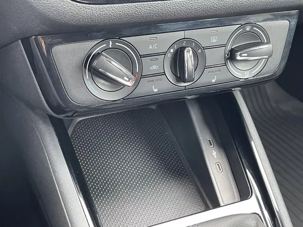 Škoda Scala 1.0 TSI 85kW Selection - foto 13