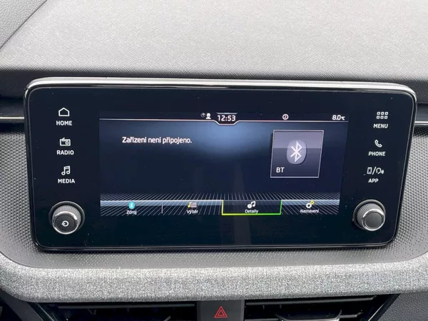 Škoda Scala 1.0 TSI 85kW Selection - foto 17