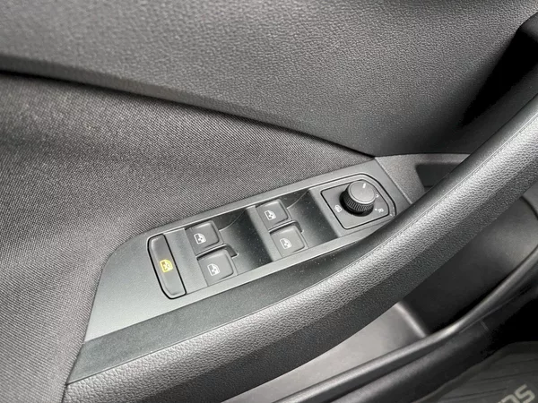 Škoda Scala 1.0 TSI 85kW Selection - foto 21