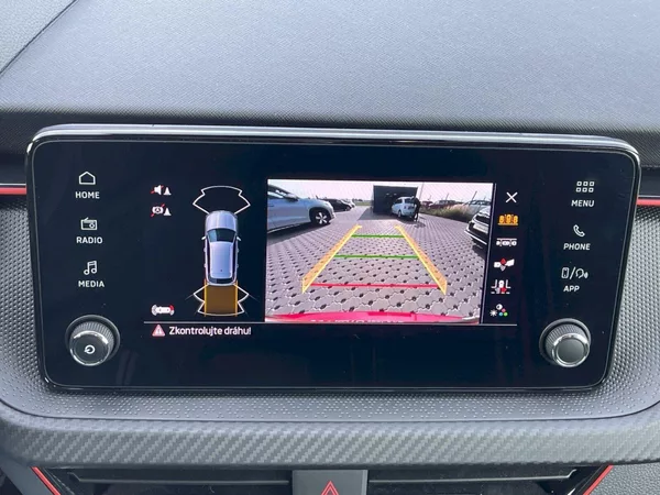Škoda Kamiq 1.0 TSI 85 kW DSG Monte Carlo - foto 16