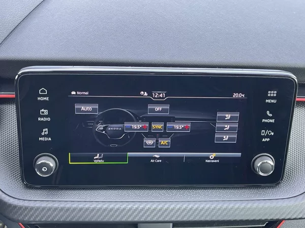 Škoda Kamiq 1.0 TSI 85 kW DSG Monte Carlo - foto 20