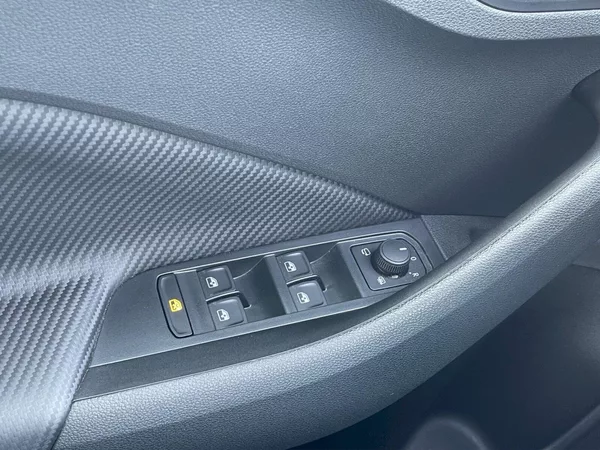 Škoda Kamiq 1.0 TSI 85 kW DSG Monte Carlo - foto 23