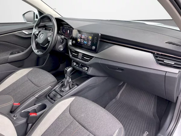 Škoda Kamiq 1.0 TSI 81 kW DSG Style Plus - foto 22