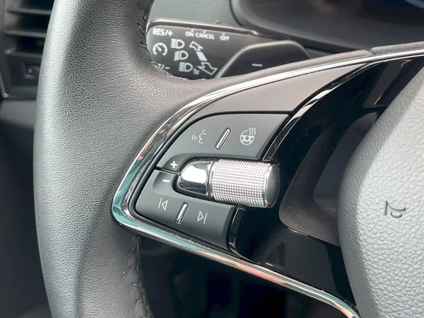 Škoda Karoq 1.5 TSI 110kW DSG Style Plus - foto 8