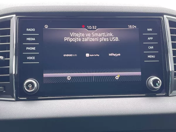 Škoda Karoq 1.6 TDI 85 kW Style Plus - foto 19