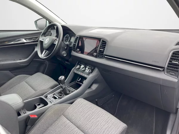 Škoda Karoq 1.6 TDI 85 kW Style Plus - foto 24