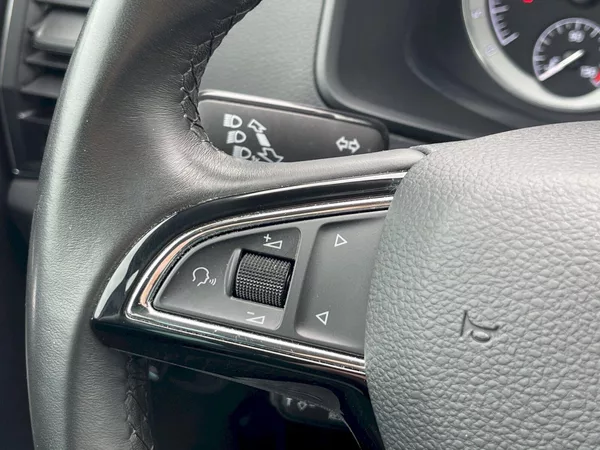 Škoda Karoq 1.6 TDI 85 kW Style Plus - foto 8