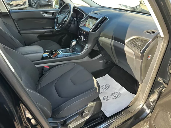 Ford S-MAX 2,0TDCI154kw Bi-Turbo Titanium - foto 18