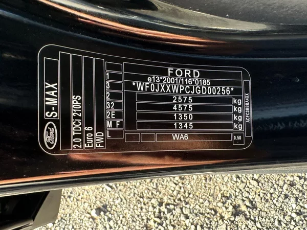 Ford S-MAX 2,0TDCI154kw Bi-Turbo Titanium - foto 19