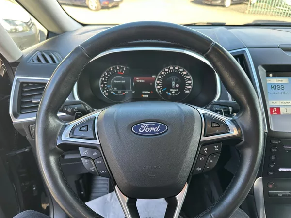 Ford S-MAX 2,0TDCI154kw Bi-Turbo Titanium - foto 22