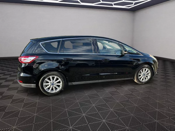 Ford S-MAX 2,0TDCI154kw Bi-Turbo Titanium - foto 8