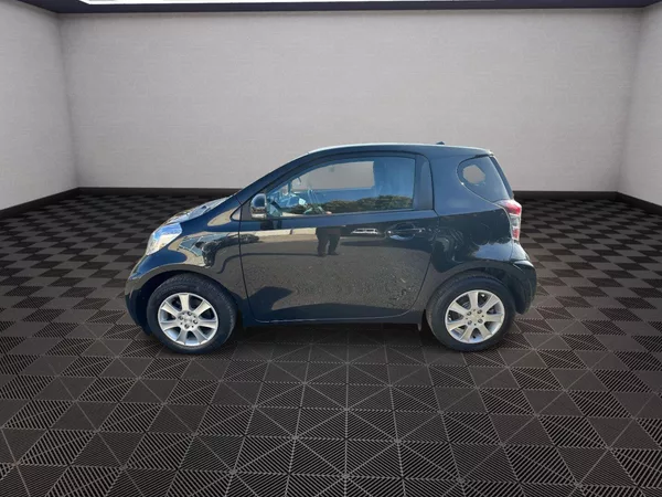 Toyota iQ 1,0 50Kw Automat - foto 4