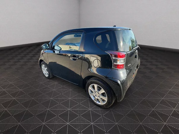 Toyota iQ 1,0 50Kw Automat - foto 5