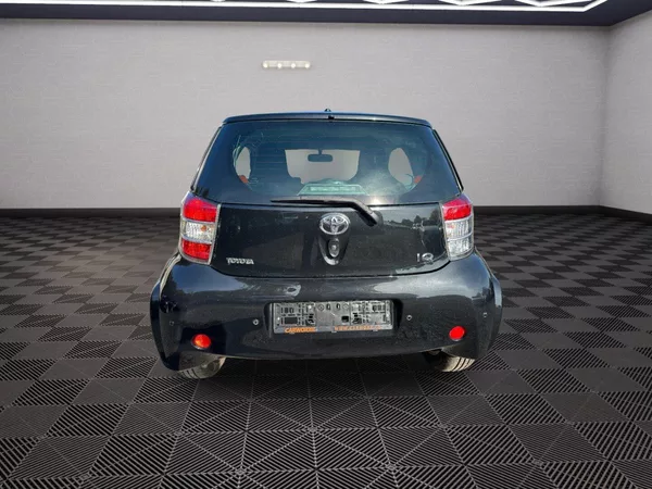 Toyota iQ 1,0 50Kw Automat - foto 6