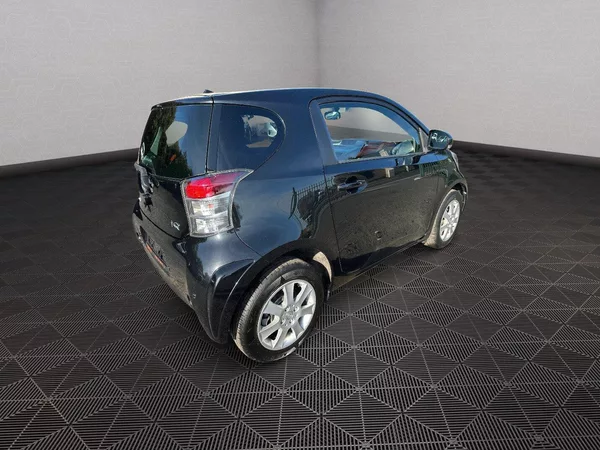 Toyota iQ 1,0 50Kw Automat - foto 7